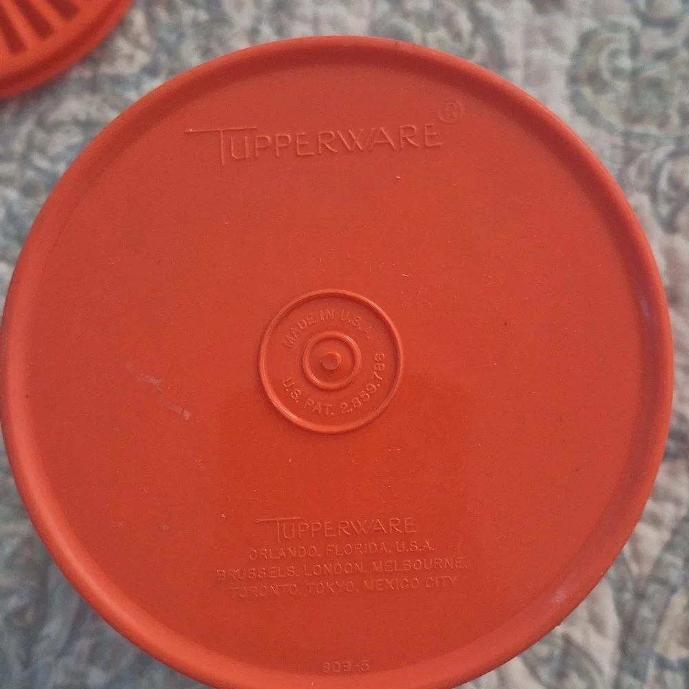 Tupperware Vintage Orange Canister, 6 3/4 Inches Tall, Good Condition